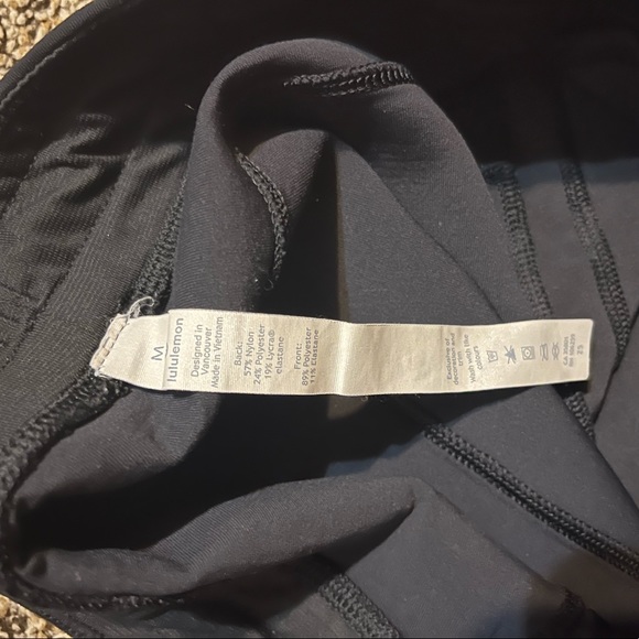Lululemon shorts - Picture 3 of 3